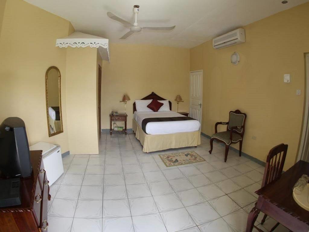 רנאוויי ביי Villa Sonate מראה חיצוני תמונה