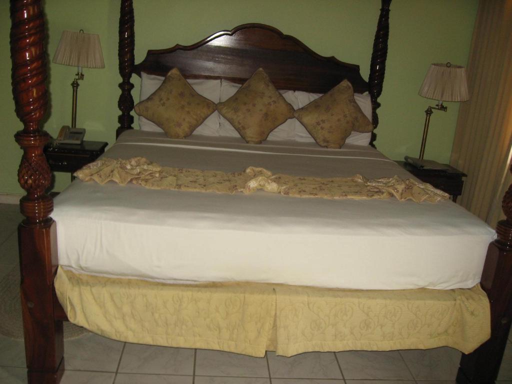 רנאוויי ביי Villa Sonate מראה חיצוני תמונה