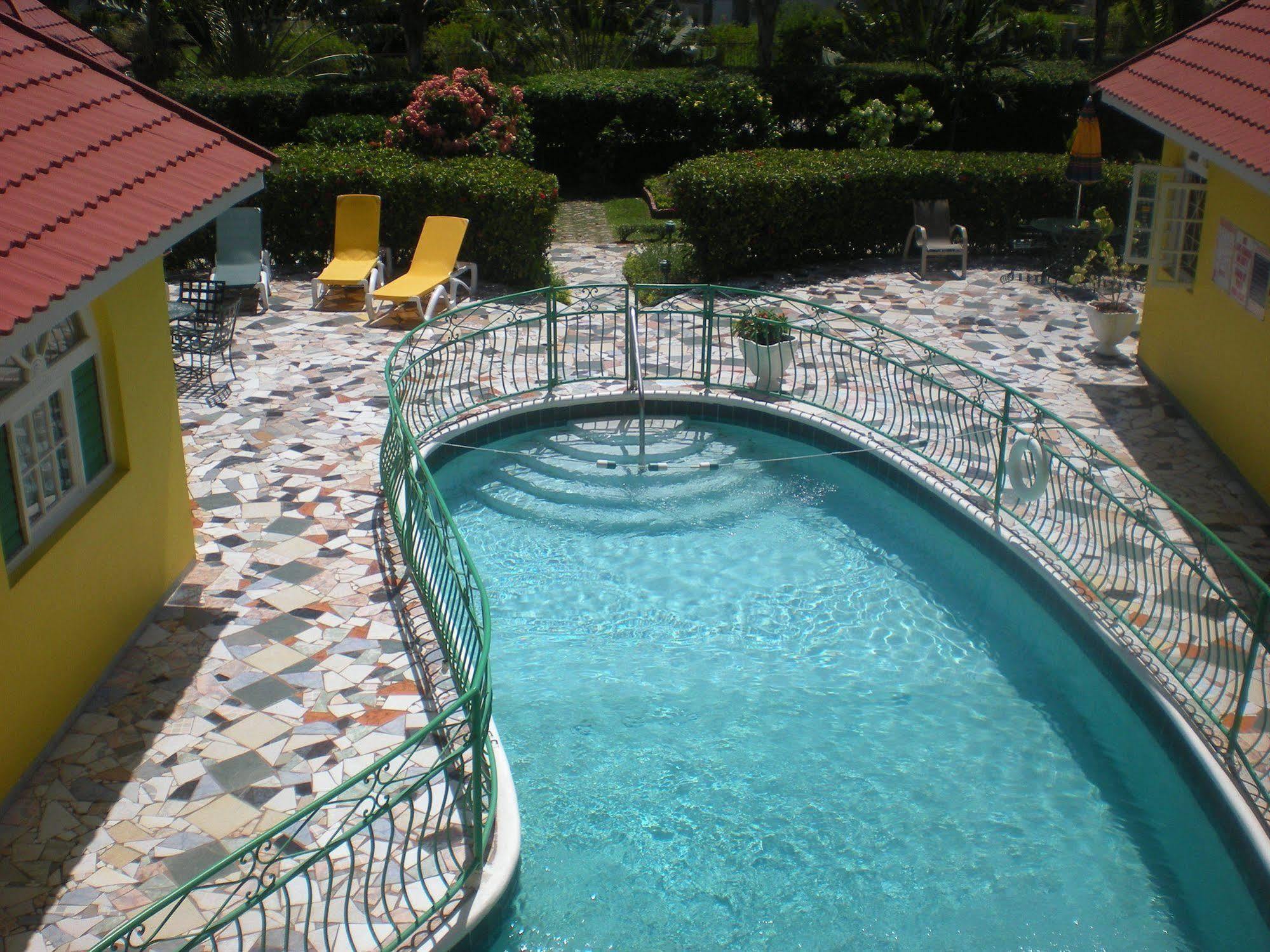 רנאוויי ביי Villa Sonate מראה חיצוני תמונה