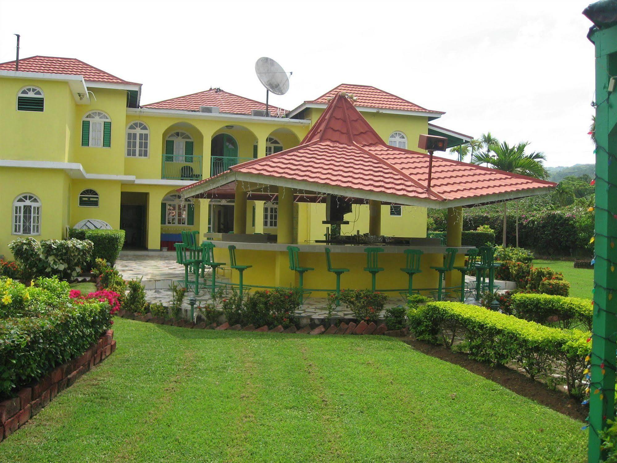 רנאוויי ביי Villa Sonate מראה חיצוני תמונה