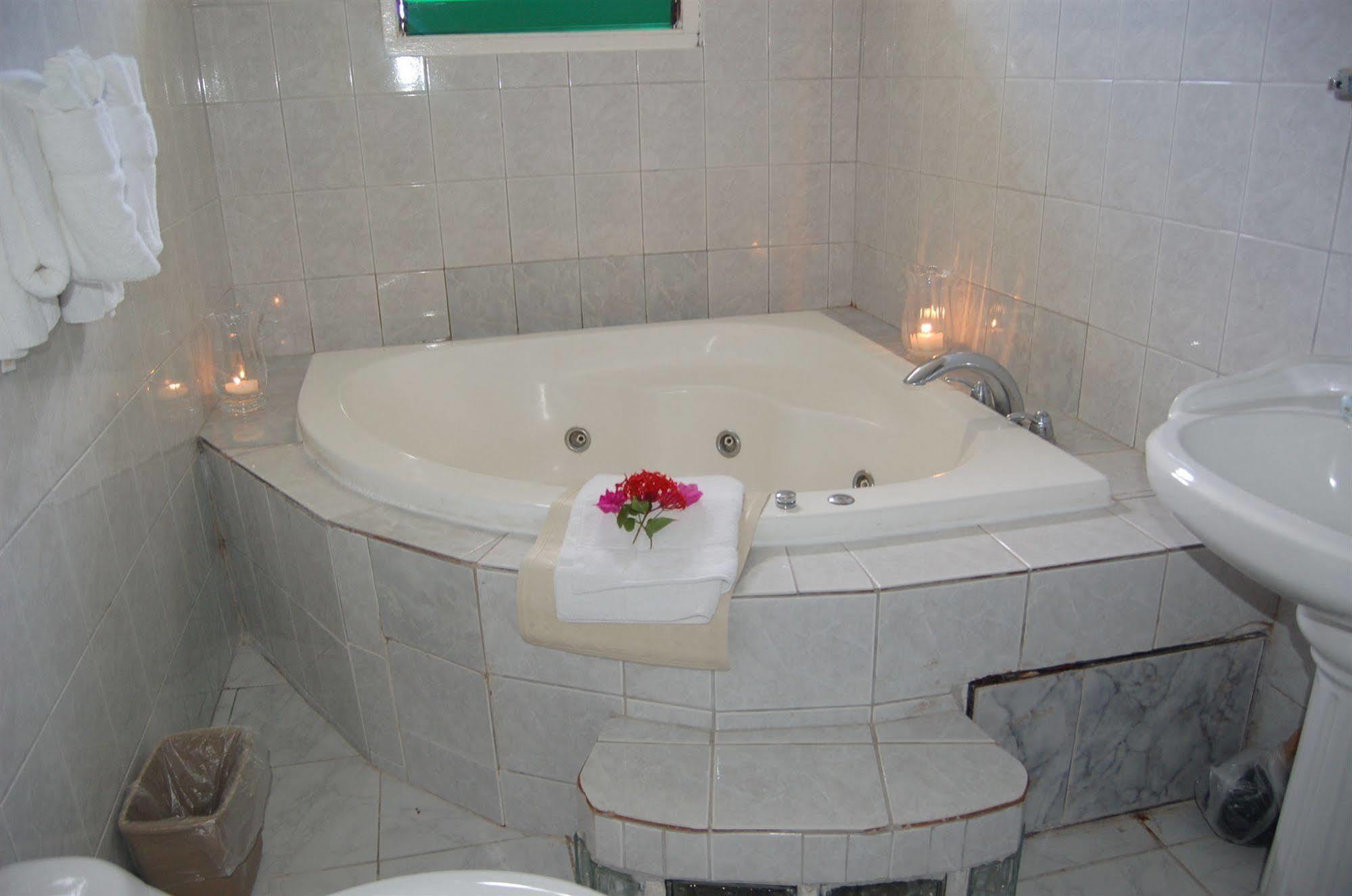 רנאוויי ביי Villa Sonate מראה חיצוני תמונה